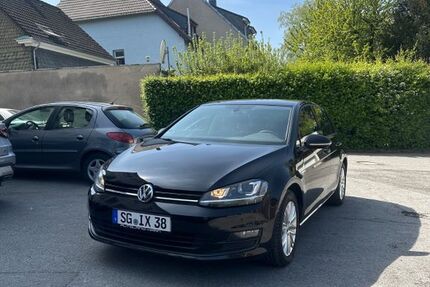 VW Golf 174.000 km 8.000 &euro; Solingen 42719
