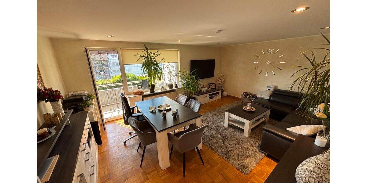 Etagenwohnung Mülheim an der Ruhr - 2 Zimmer, 67 m&sup2;, 148.000&euro; | Angebot:26414908