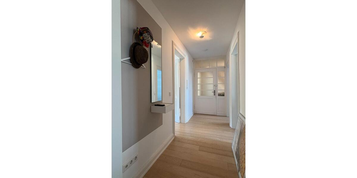 Dachgeschoßwohnung Wuppertal Arrenberg - 4.5 Zimmer, 115 m&sup2;, 1.150&euro; | Angebot:26227580