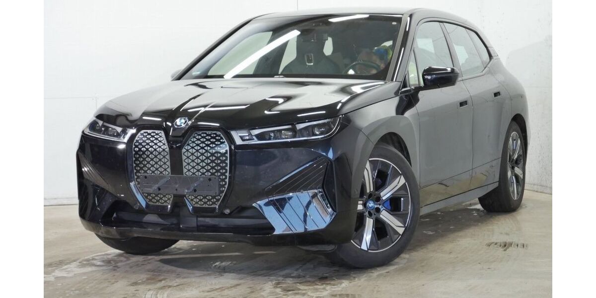 BMW iX 37.782 km 51.840 &euro; Bochum 44809