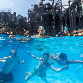 Werksschwimmbad - Badespaß auf der Kokerei Zollverein 01.08.2026 Kokerei Zollverein
