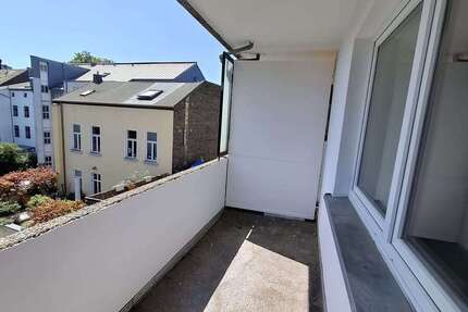 Wohnung Duisburg Altstadt - 3 Zimmer, 81 m&sup2;, 600&euro; | Angebot:27121293