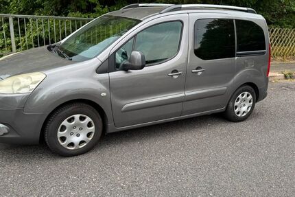 Peugeot Partner 263.000 km 3.200 &euro; Velbert 42551