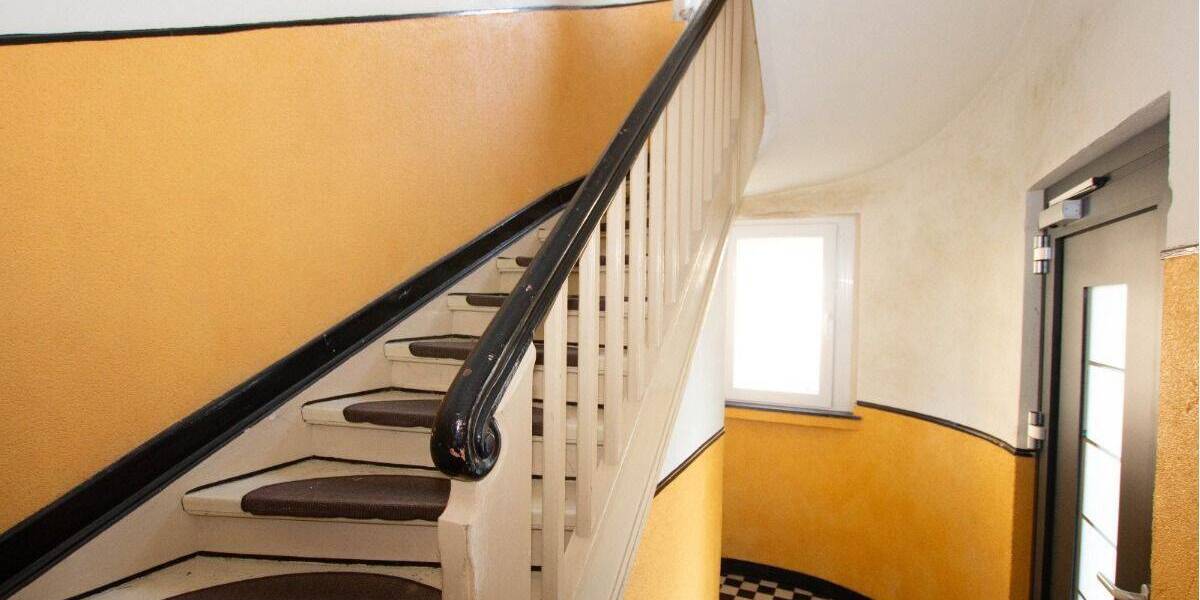 Mehrfamilienhaus, Wohnhaus Essen Bergerhausen - 8 Zimmer, 229 m&sup2;, 440.000&euro; | Angebot:26862346