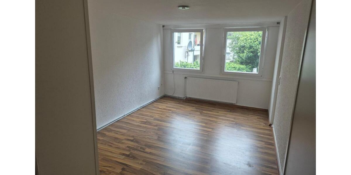 Etagenwohnung Hattingen - 3 Zimmer, 65 m&sup2;, 370&euro; | Angebot:26267433