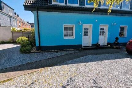 Wohnung Velbert Langenberg - 1 Zimmer, 70 m&sup2;, 830&euro; | Angebot:26312915