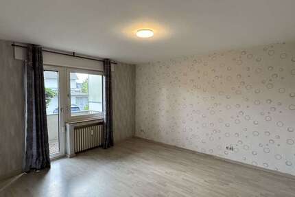 Wohnung Duisburg Neumühl - 2 Zimmer, 65 m&sup2;, 555&euro; | Angebot:27385130