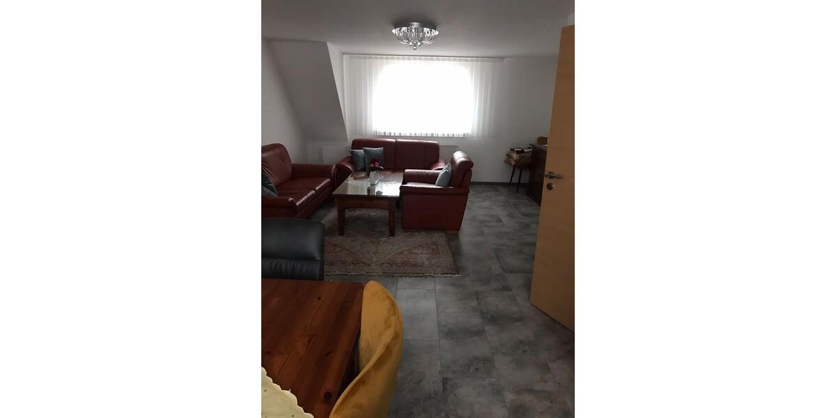 Dachgeschoßwohnung Duisburg Duisburg-Mitte - 3.5 Zimmer, 78 m&sup2;, 849&euro; | Angebot:26329308