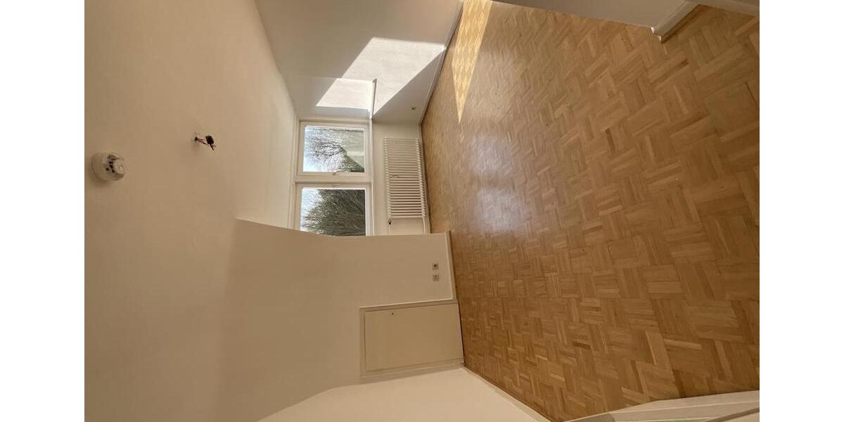 Dachgeschoßwohnung Recklinghausen Berghausen - 3 Zimmer, 63 m&sup2;, 459&euro; | Angebot:25355286