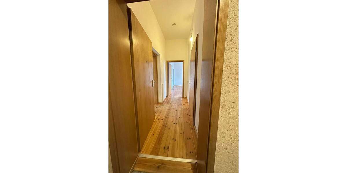 Etagenwohnung Velbert Langenberg - 4 Zimmer, 76 m&sup2;, 179.000&euro; | Angebot:24726466
