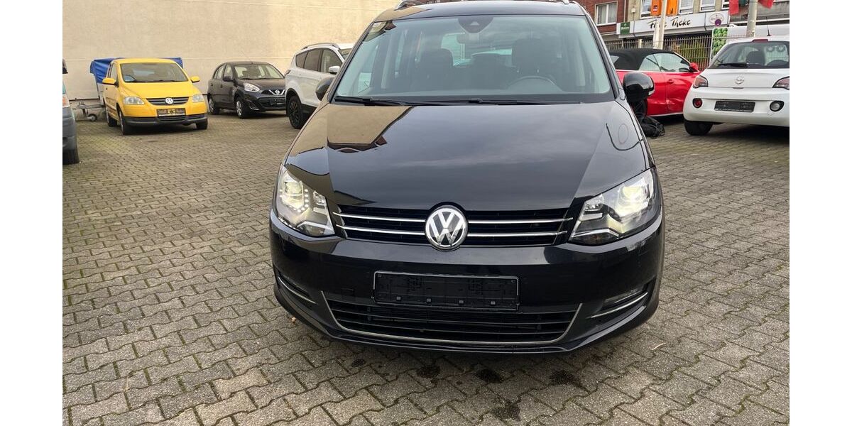 VW Sharan 219.000 km 14.900 &euro; Duisburg 47057