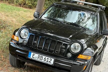 Jeep Cherokee 126.000 km 6.555 &euro; Essen 45147