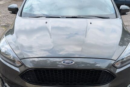 Ford Focus 91.000 km 9.700 &euro; Bochum 44809