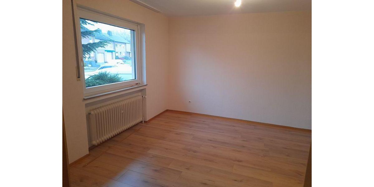 Erdgeschoßwohnung Recklinghausen Berghausen - 3 Zimmer, 70 m&sup2;, 695&euro; | Angebot:26335339
