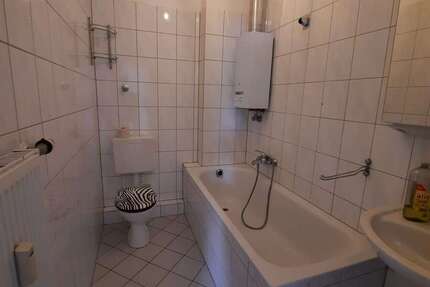 Wohnung Bochum Innenstadt - 3 Zimmer, 61 m&sup2;, 420&euro; | Angebot:26359554