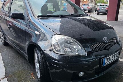 Toyota Yaris 253.184 km 2.500 &euro; Dortmund 44227