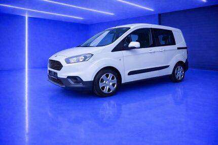 Ford Transit Courier 154.000 km 8.800 &euro; Essen 45141