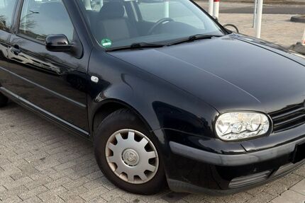 VW Golf 59.000 km 6.000 &euro; Remscheid 42853