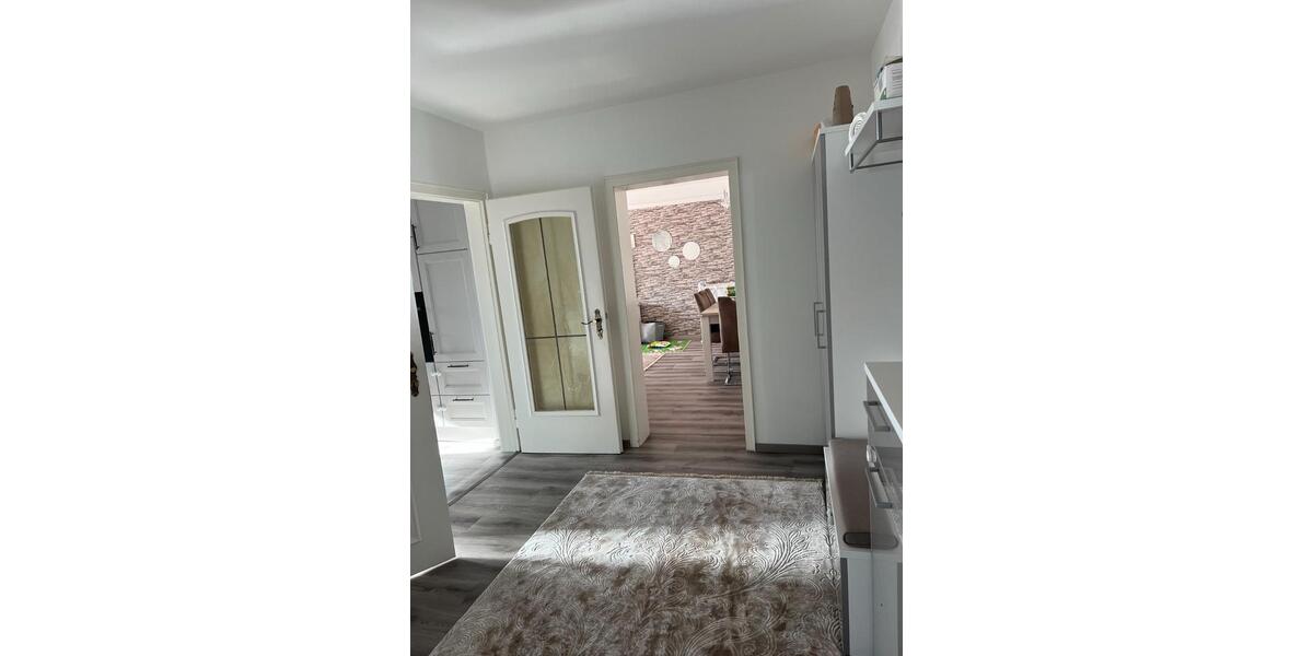 Etagenwohnung Velbert - 3 Zimmer, 75 m&sup2;, 189.000&euro; | Angebot:26355336