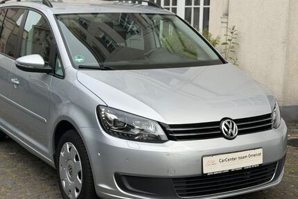 VW Touran 59.450 km 12.400 &euro; Mettmann Stadtwald Bahnhof 40822