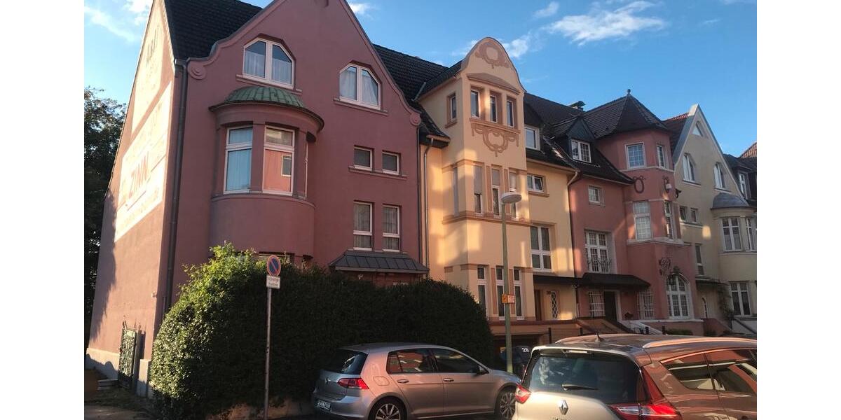 Dachgeschoßwohnung Essen Stadtbezirk II - 2 Zimmer, 65 m&sup2;, 790&euro; | Angebot:26347701