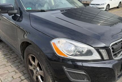 Volvo XC60 270.000 km 6.200 &euro; wuppertal 42285