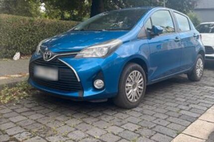 Toyota Yaris 113.334 km 9.200 &euro; Solingen 42655