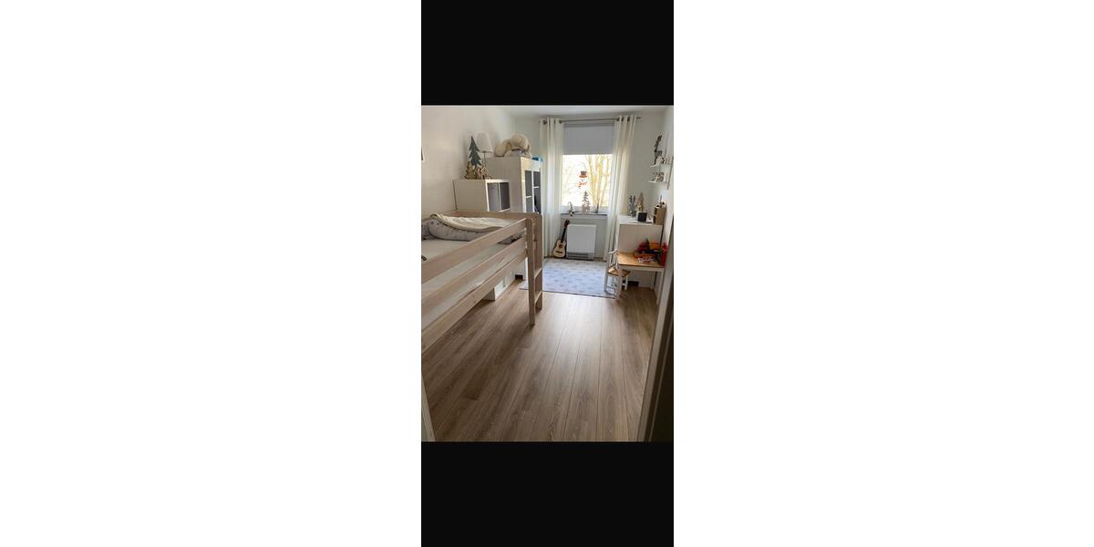 Etagenwohnung Bochum Höntrop - 3.5 Zimmer, 72 m&sup2;, 155.000&euro; | Angebot:27133710