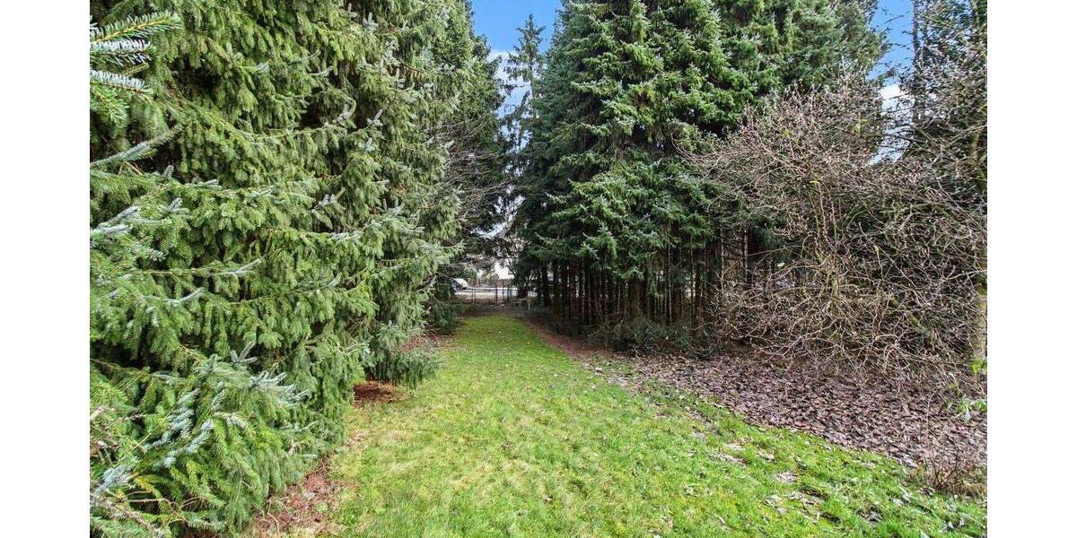 Grundstück Remscheid Süd - 370.000&euro; | Angebot:26229664