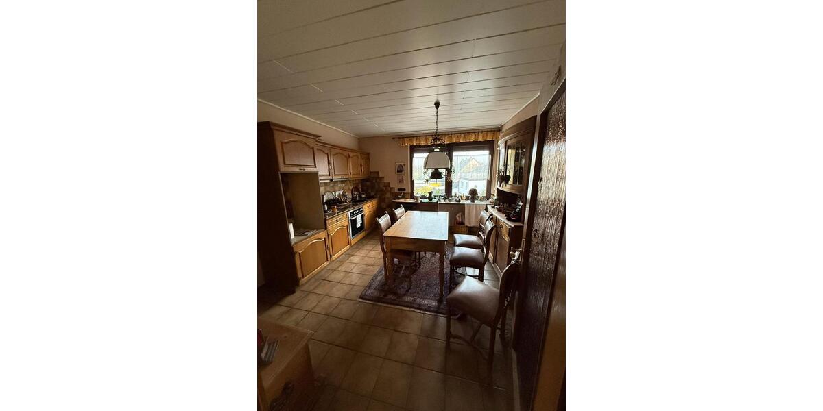 Etagenwohnung Duisburg Mittelmeiderich - 3 Zimmer, 94 m&sup2;, 145.000&euro; | Angebot:26380330