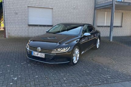VW Arteon 181.000 km 16.999 &euro; Duisburg 47053