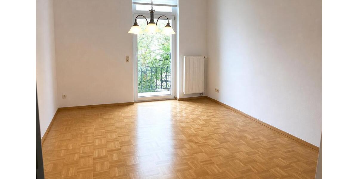 Etagenwohnung Essen Stadtkern - 4 Zimmer, 125 m&sup2;, 345.000&euro; | Angebot:26407364