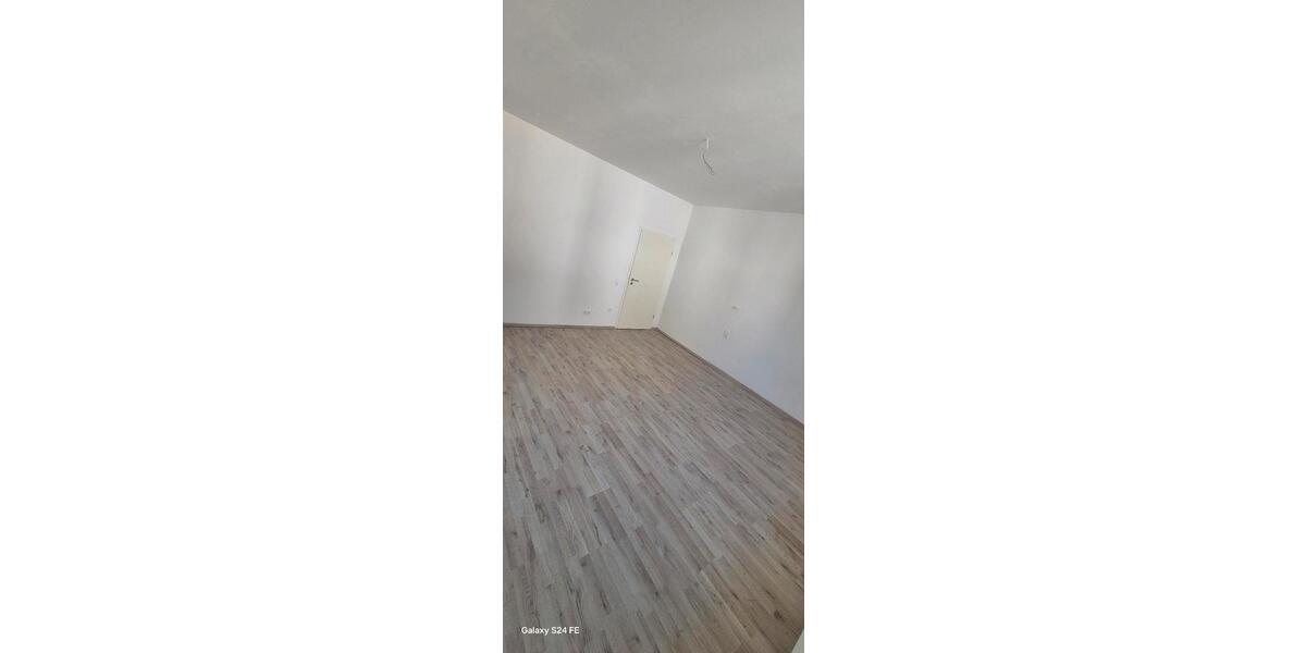 Etagenwohnung Hagen Hohenlimburg - 4 Zimmer, 104 m&sup2;, 1.100&euro; | Angebot:25994262