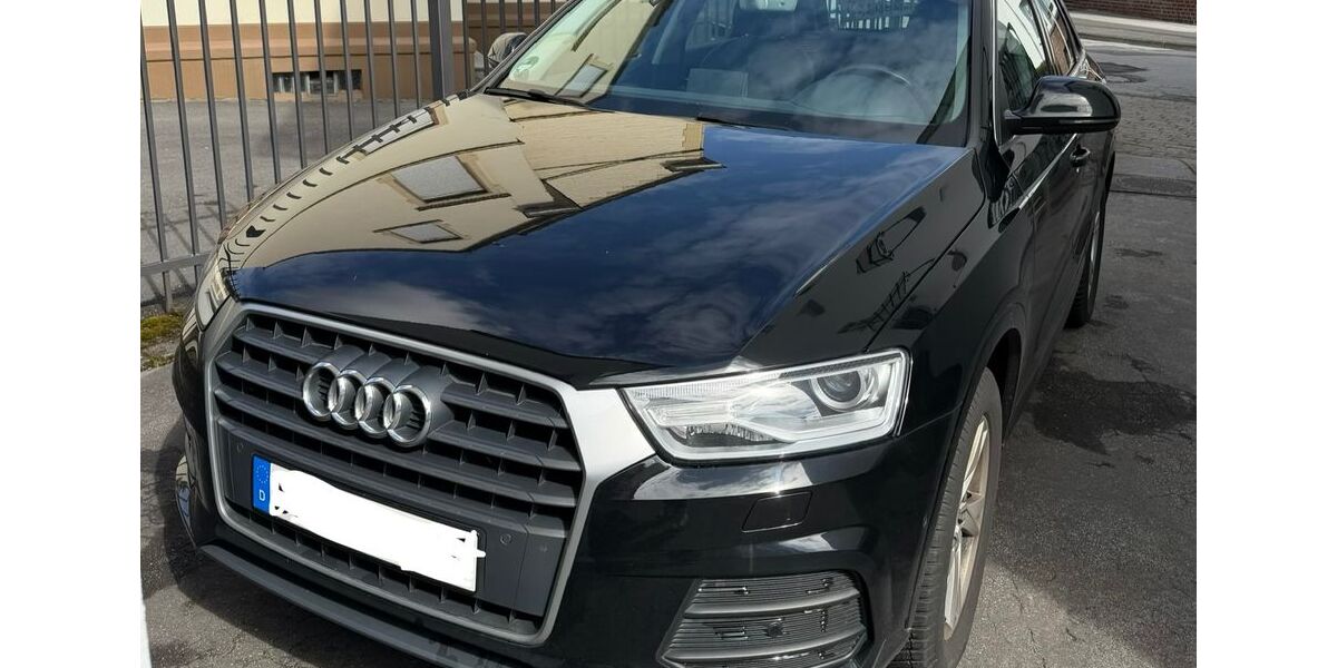 Audi Q3 64.000 km 16.800 &euro; Solingen 42697