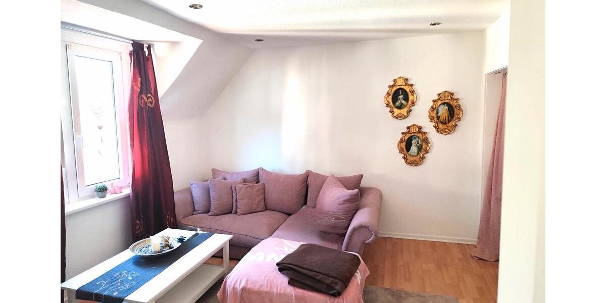 Dachgeschoßwohnung Solingen Wald - 2.5 Zimmer, 55 m&sup2;, 720&euro; | Angebot:26400660