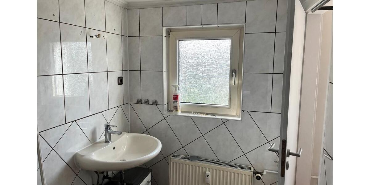 Dachgeschoßwohnung Oberhausen Alstaden - 2 Zimmer, 60 m&sup2;, 780&euro; | Angebot:26374083