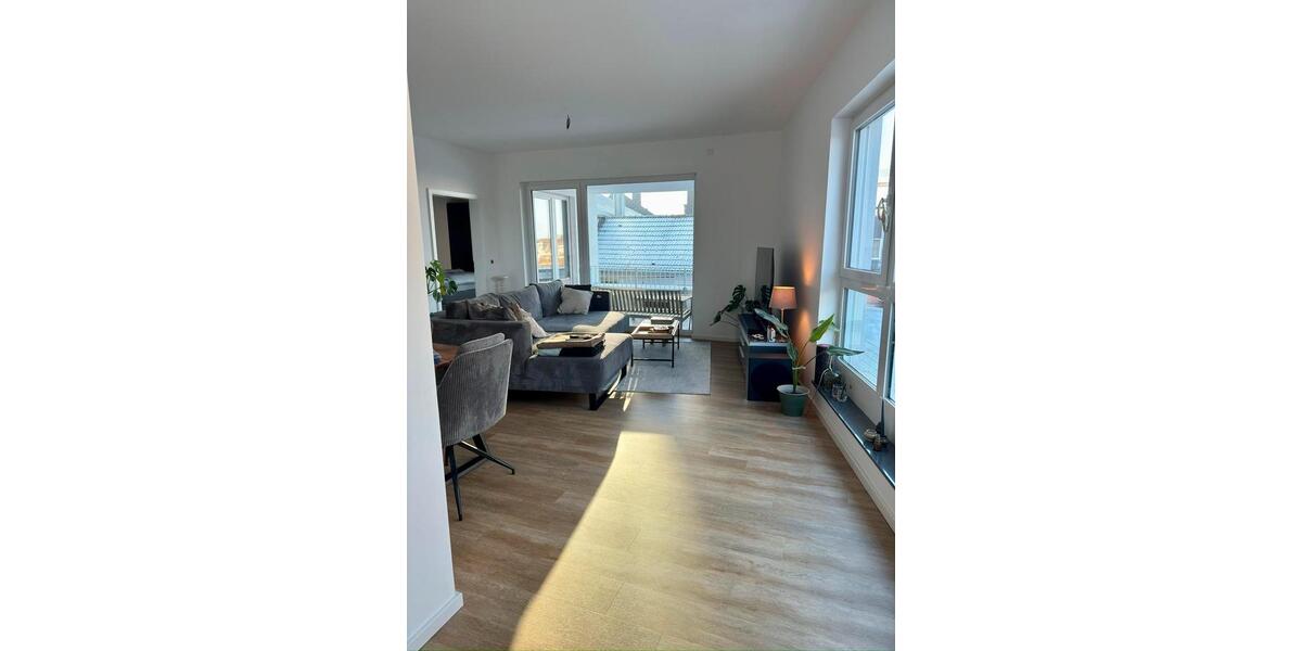 Etagenwohnung Gevelsberg - 3 Zimmer, 84 m&sup2;, 1.385&euro; | Angebot:26381658