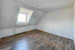 Dachgeschoßwohnung Witten - 3.5 Zimmer, 62 m&sup2;, 590&euro; | Angebot:26192326