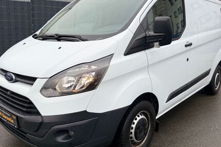 Ford Transit Custom 96.000 km 8.600 &euro; Essen 45356