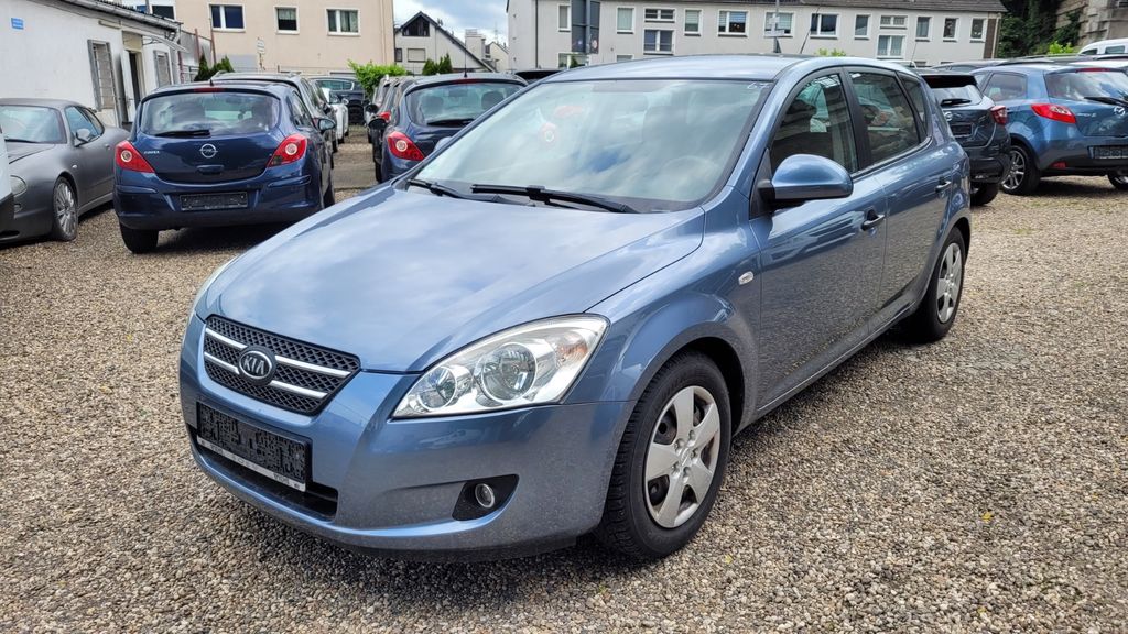 Kia ceed / Ceed 225.000 km 1.900 &euro; Essen 45356