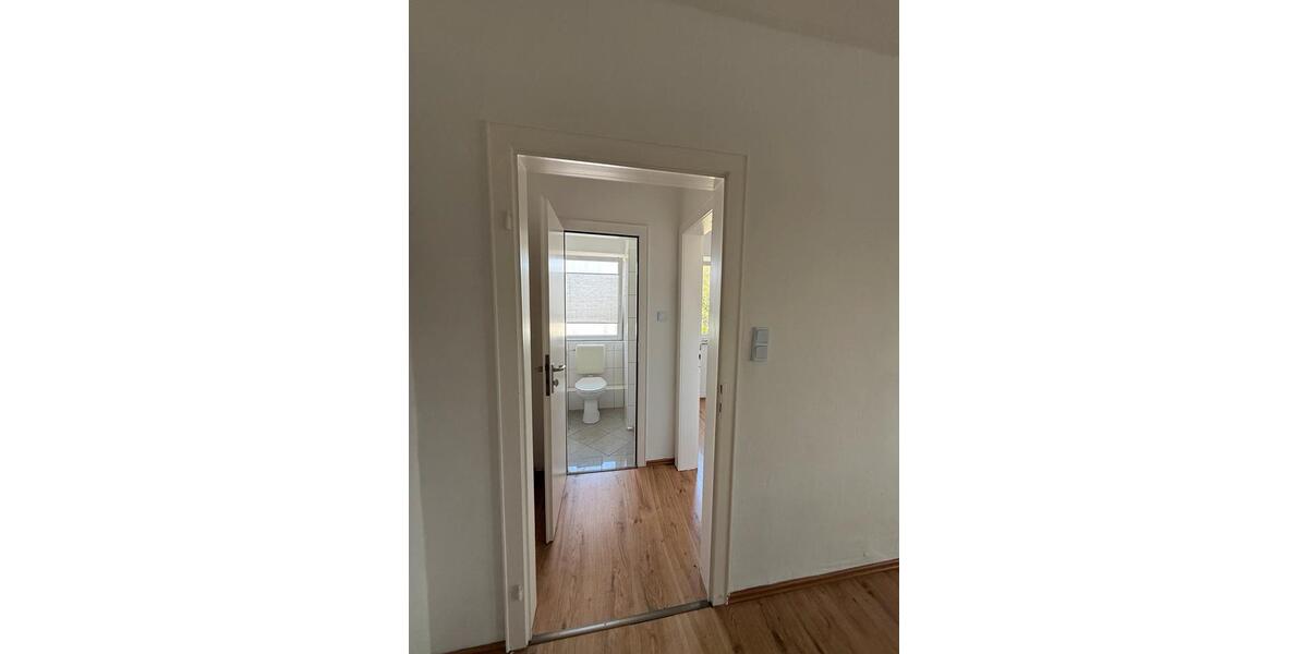 Dachgeschoßwohnung Gladbeck - 4.5 Zimmer, 83 m&sup2;, 750&euro; | Angebot:26231896