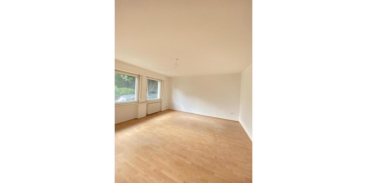 Erdgeschoßwohnung Solingen - 3 Zimmer, 77 m&sup2;, 789&euro; | Angebot:26254347