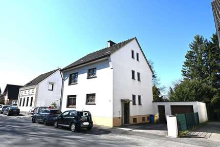 Haus Solingen Aufderhöhe - 5 Zimmer, 117 m&sup2;, 439.000&euro; | Angebot:26007659