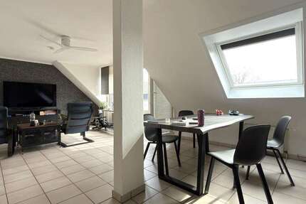 Wohnung Oberhausen Schmachtendorf - 2.5 Zimmer, 75 m&sup2;, 590&euro; | Angebot:27129968