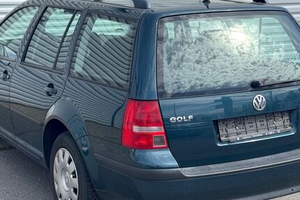 VW Golf 120.000 km 4.200 &euro; Solingen 42719