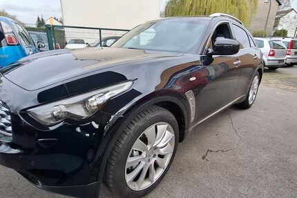 INFINITI FX 178.500 km 9.990 &euro; Dortmund 44339
