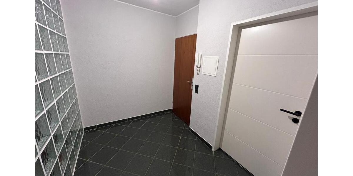 Etagenwohnung Bochum Bochum-Südwest - 2.5 Zimmer, 69 m&sup2;, 195.000&euro; | Angebot:26168515
