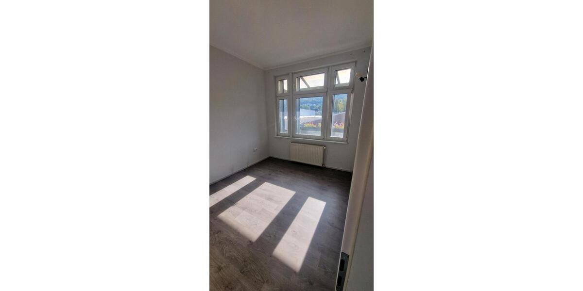 Etagenwohnung Hagen Hagen-Mitte - 3 Zimmer, 71 m&sup2;, 143.000&euro; | Angebot:26414909