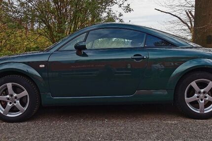 Audi TT 278.800 km 1.800 &euro; Essen 45259