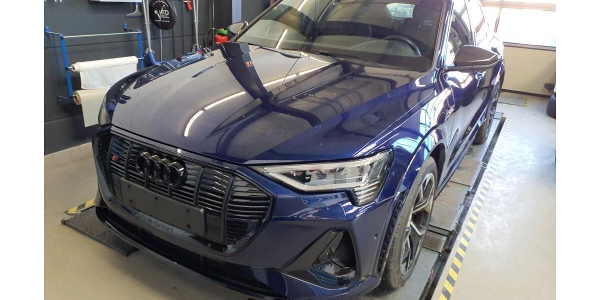 Audi e-tron 40.563 km 43.240 &euro; Hagen 58091